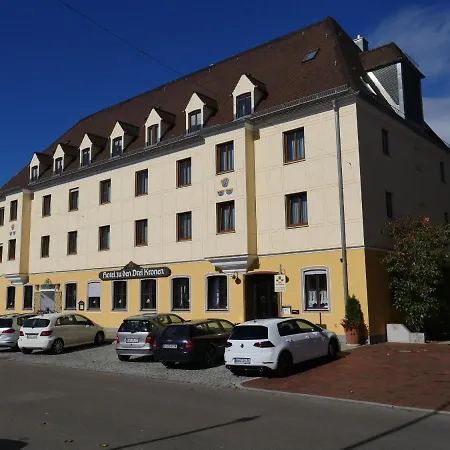 Zu Den Drei Kronen Szálloda 3*