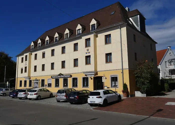 Zu Den Drei Kronen Hotell 3*